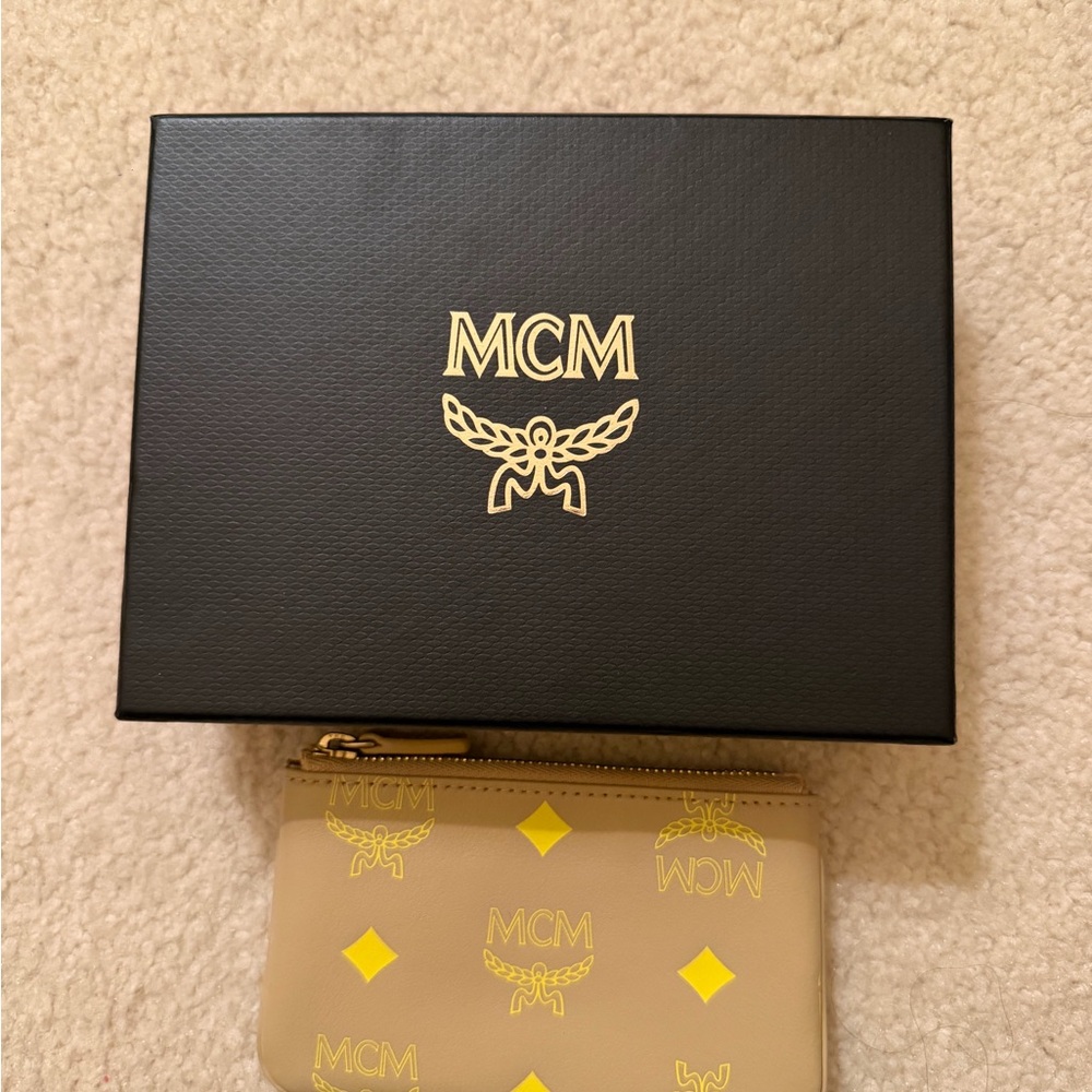 MCM Beige key Pouch in beige croissant coin purse